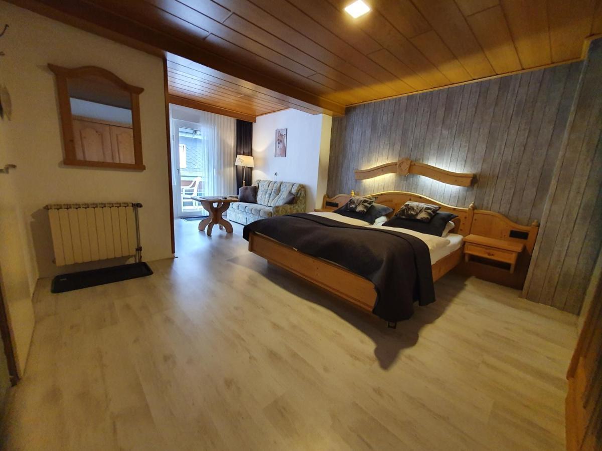 Pension Robin Hood Willingen  Exterior photo
